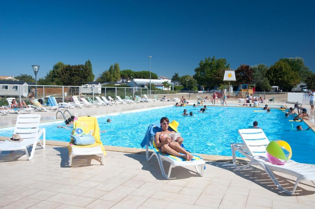 Aparthotel Azureva Fouras Exteriér fotografie